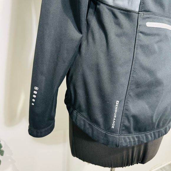 OGIO Endurance Womens Jim Beam Blacktop/Gear Grey Pivot Soft Shell LOE721, XS - Picture 8 of 14